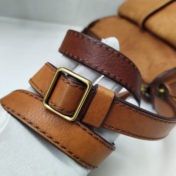 Fossil Brown Tan Leather Front Pocket Zipper Closure Crossbody Bag - Picture 4 of 16